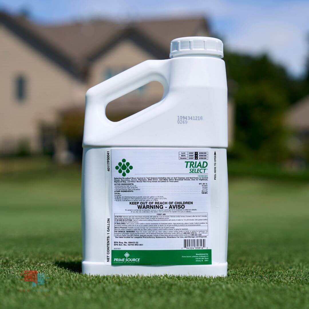 three way selective herbicide Triad Select Herbicide, 1 Gallon by AM Leonard